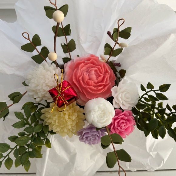Unique Soap Flower Bouquets - Handmade with Love for Every Celebration! - Picture 9 of 11